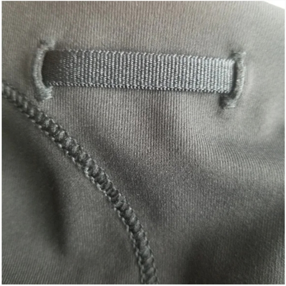 Lululemon | Outrun 17" Cropped Mesh Panel Leggings Black Reflective Size 6 - Picture 12 of 13